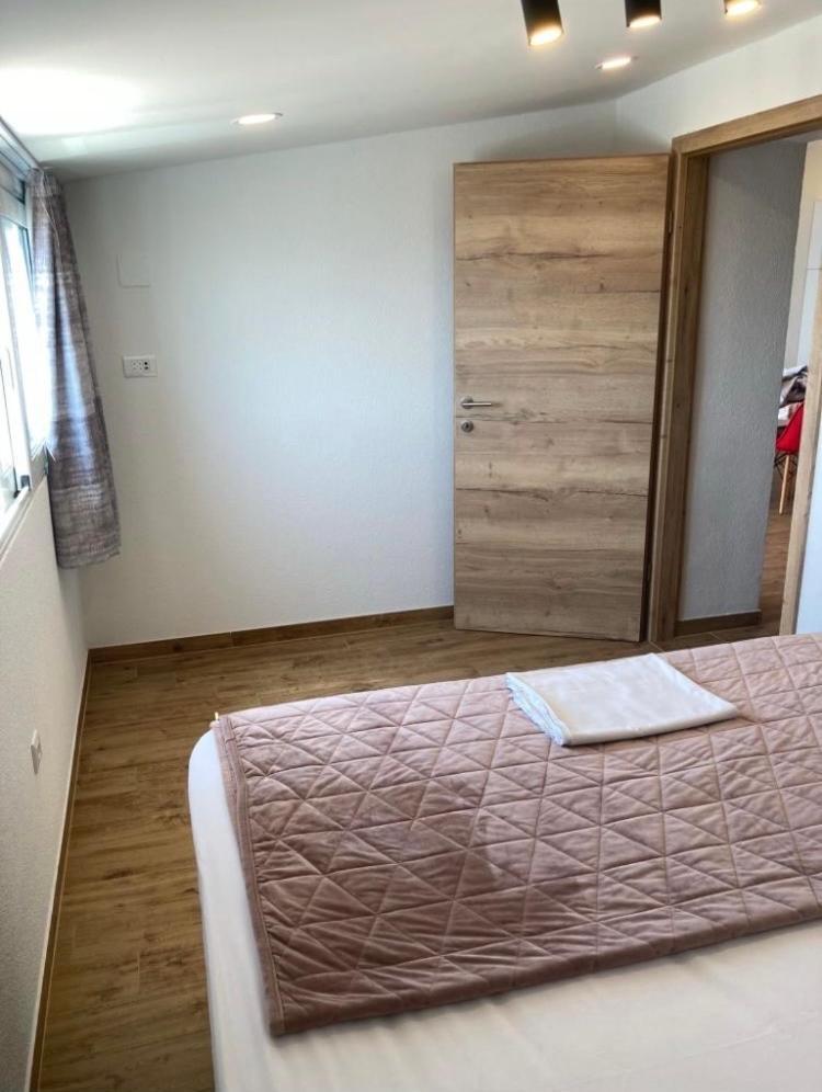Sky Apartment *